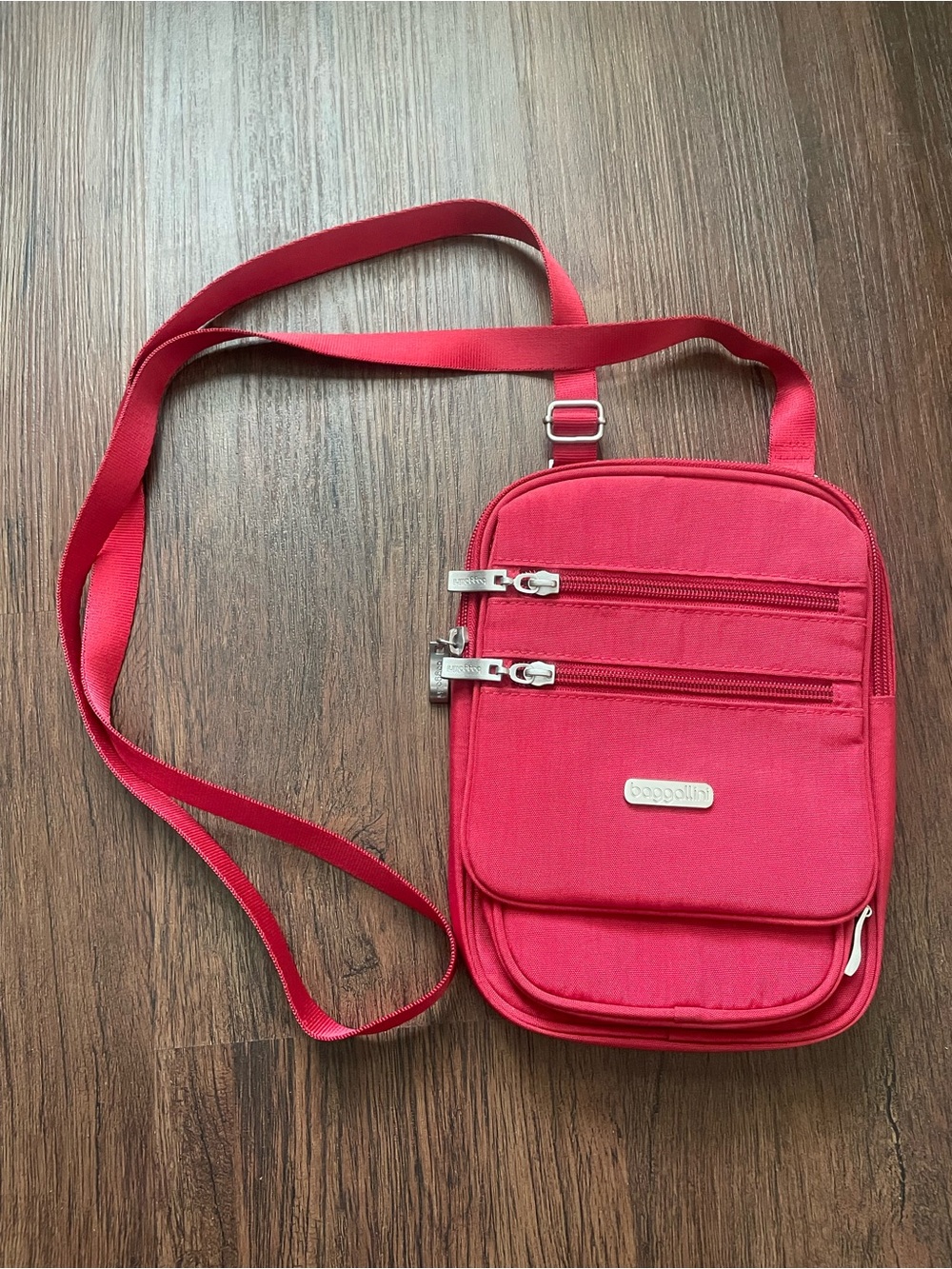 Baggallini Crossbody Bag Small Red Nylon RFID Travel Organizer Purse 8.5x6”